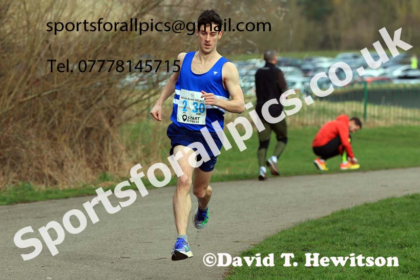 Senior and Veteran Men in the 2024 NECAA Road Relays Champs., Hetton Lyons Country Park, Hetton le Hole, County Durham. Photo: David T. Hewitson/Sports for All Pics